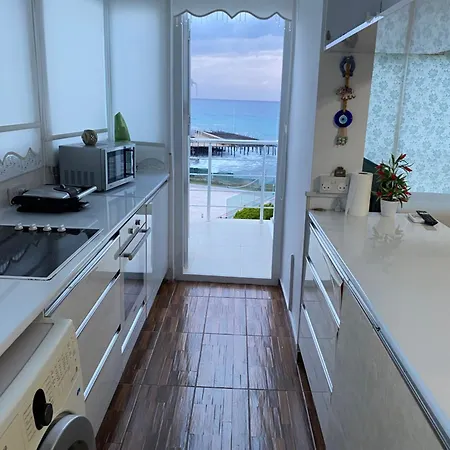 Turkuaz Sitesi Sea Side Penthouse Apartamento