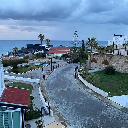 Apartment Turkuaz Sitesi Sea Side Penthouse